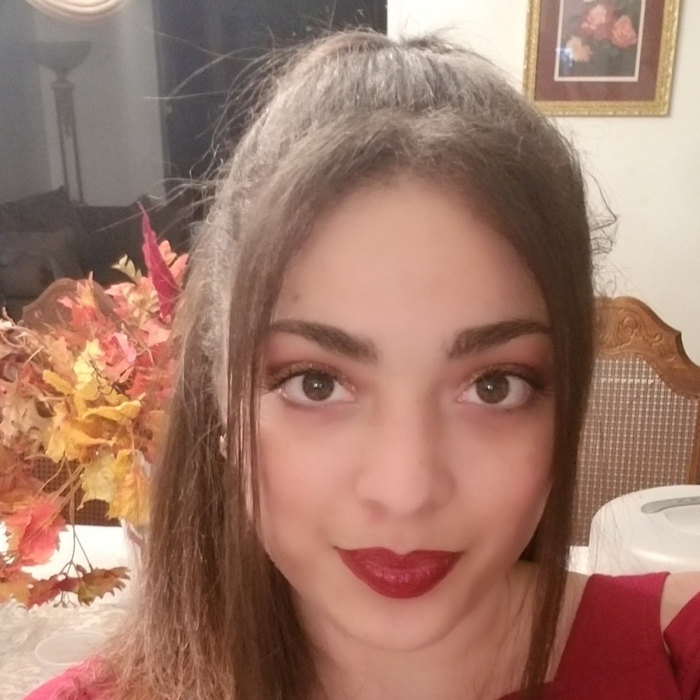 Meet your Posher, Tiffany